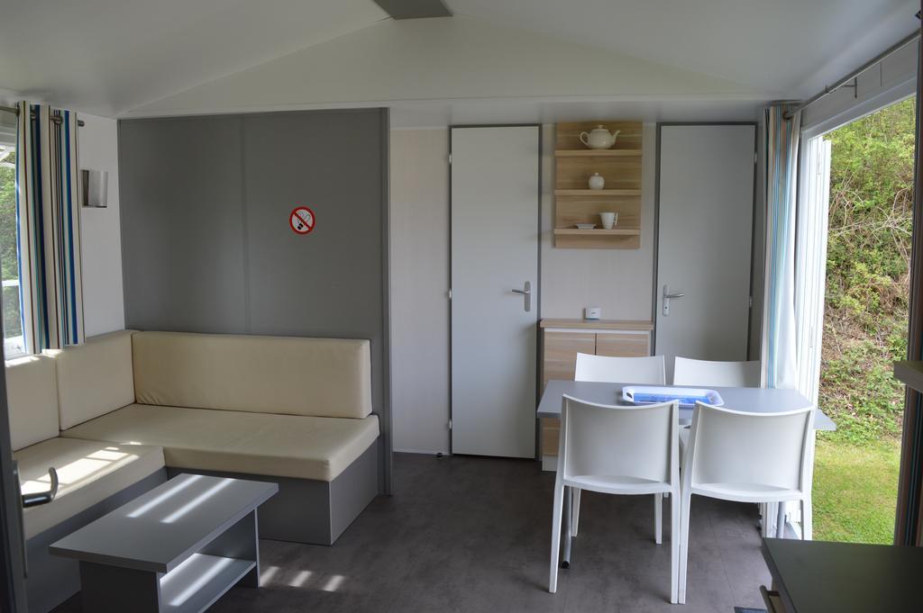 Verblijfpark Ardinam Olloy-sur-Viroin Szoba fotó